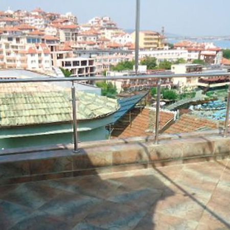 Хотел "Тихия Кът" Szozopol Kültér fotó
