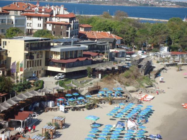 Хотел "Тихия Кът" Szozopol Kültér fotó